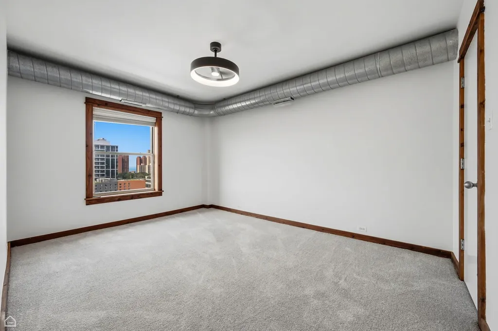 5400 South Harper Avenue Chicago IL 60615