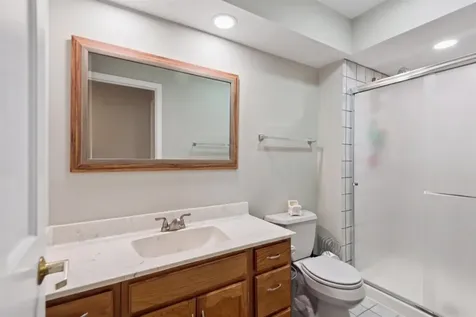 1413 Annie Lane Libertyville IL 60048