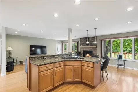 1413 Annie Lane Libertyville IL 60048