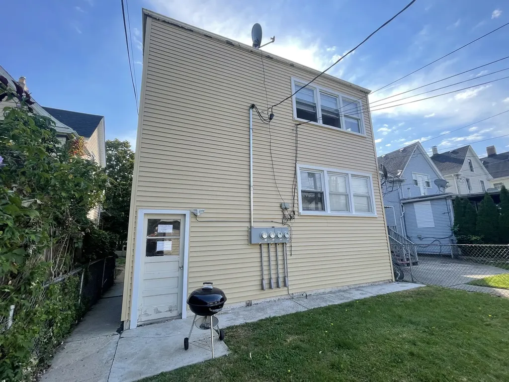 2328 North Lawndale Avenue Chicago IL 60647