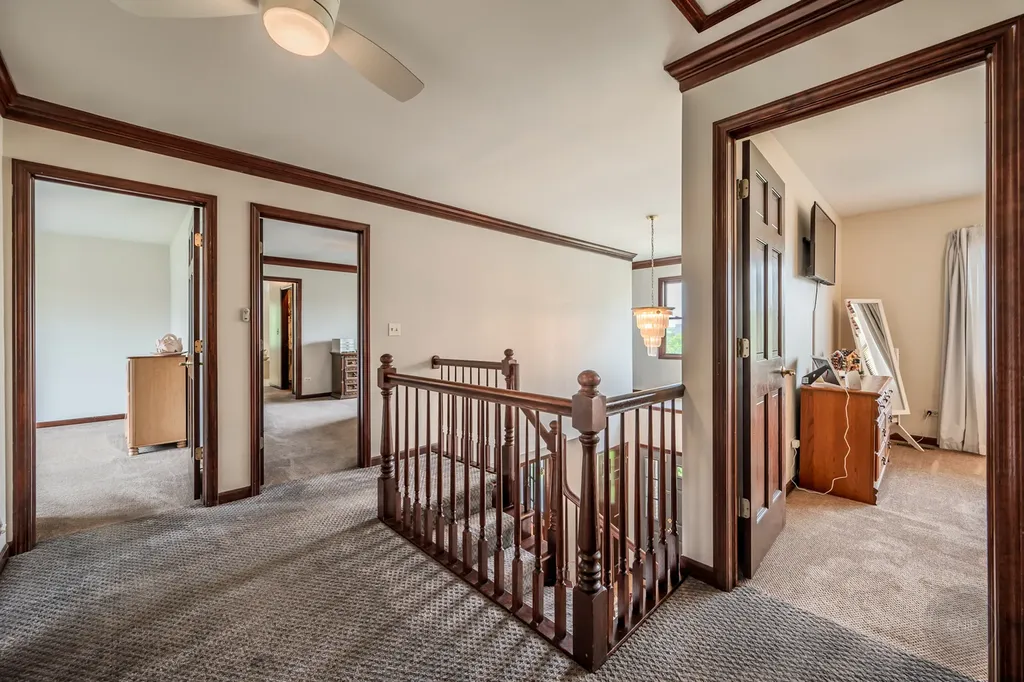 3178 Preakness Drive Aurora IL 60502