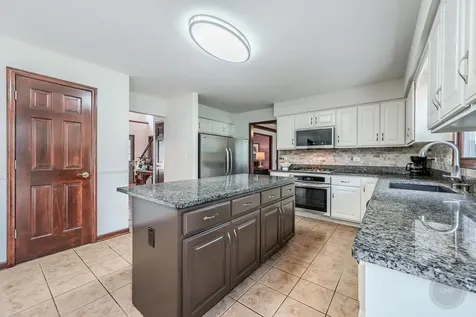 3178 Preakness Drive Aurora IL 60502