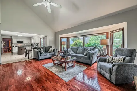 3178 Preakness Drive Aurora IL 60502