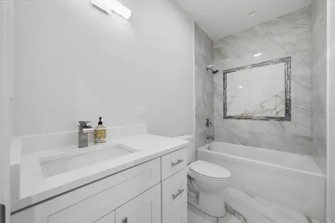 5326 West 31st Street Cicero IL 60804