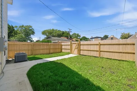 5326 West 31st Street Cicero IL 60804