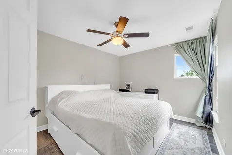 203 Oxford Court Oswego IL 60543