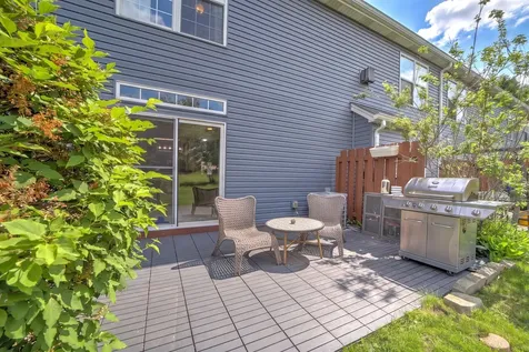 203 Oxford Court Oswego IL 60543