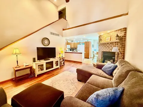 2708 Deer Court Ottawa IL 61350