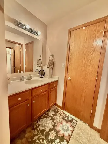 2708 Deer Court Ottawa IL 61350