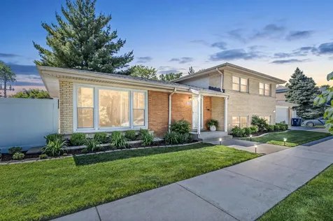 9858 South Springfield Avenue Evergreen Park IL 60805