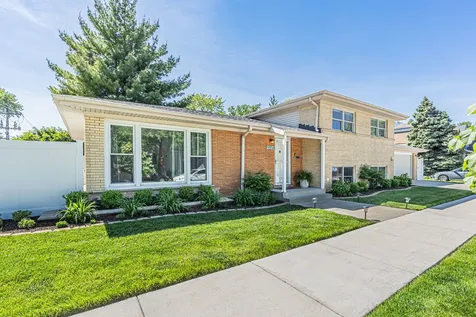 9858 South Springfield Avenue Evergreen Park IL 60805