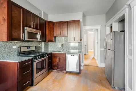 3423 North Seminary Street Chicago IL 60657
