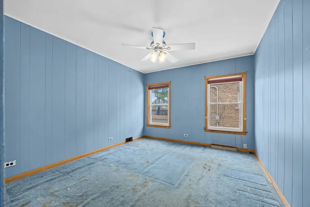 1716 North Neva Avenue Chicago IL 60707