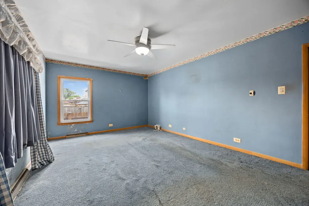 1716 North Neva Avenue Chicago IL 60707