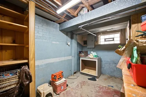 1716 North Neva Avenue Chicago IL 60707
