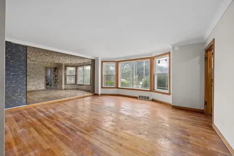 1716 North Neva Avenue Chicago IL 60707