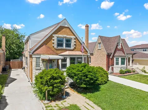 1716 North Neva Avenue Chicago IL 60707