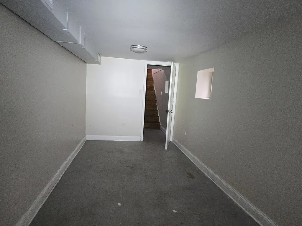 5750 West 65th Street Chicago IL 60638