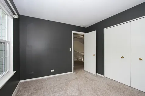 2290 Applewood Lane Woodstock IL 60098