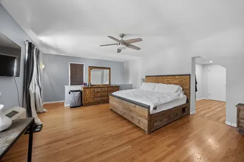 1843 North 75th Avenue Elmwood Park IL 60707