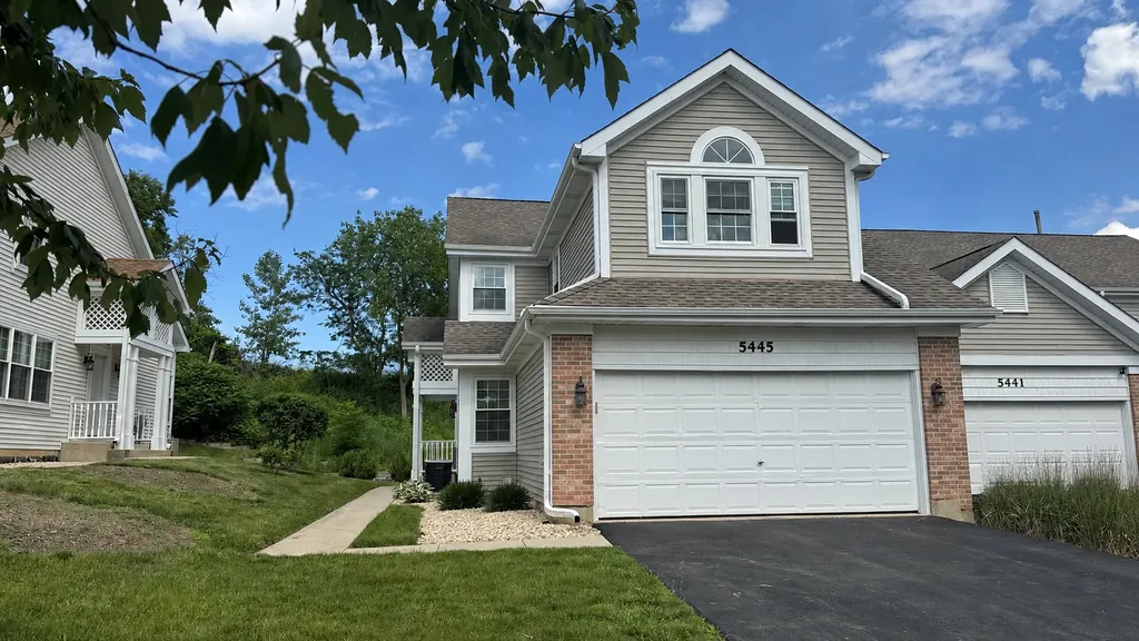 5445 Ridge Crossing Hanover Park IL 60133