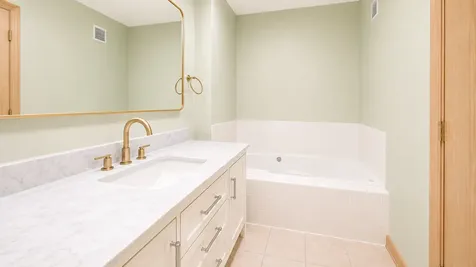 5445 Ridge Crossing Hanover Park IL 60133