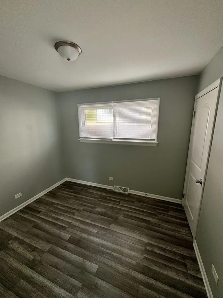 1102 West 111th Street Chicago IL 60643
