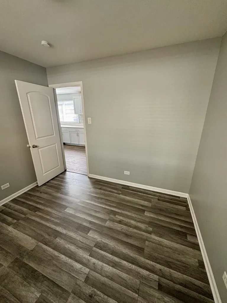 1102 West 111th Street Chicago IL 60643