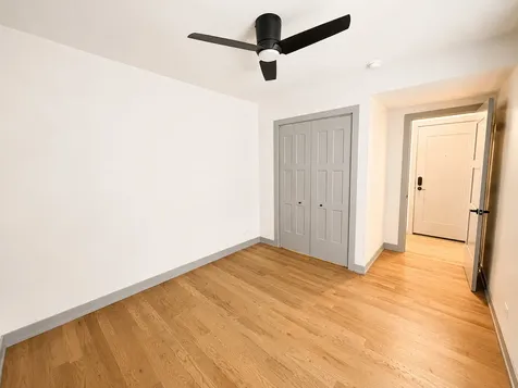 1331 West Estes Avenue Chicago IL 60626