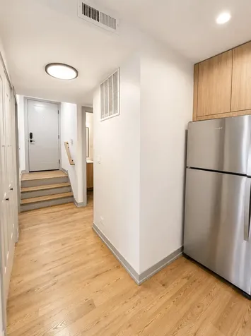 1331 West Estes Avenue Chicago IL 60626