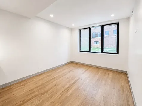 1331 West Estes Avenue Chicago IL 60626