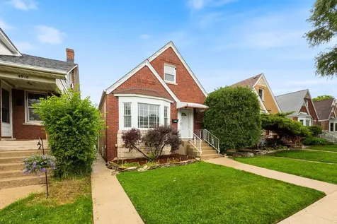 4914 West Warwick Avenue Chicago IL 60641