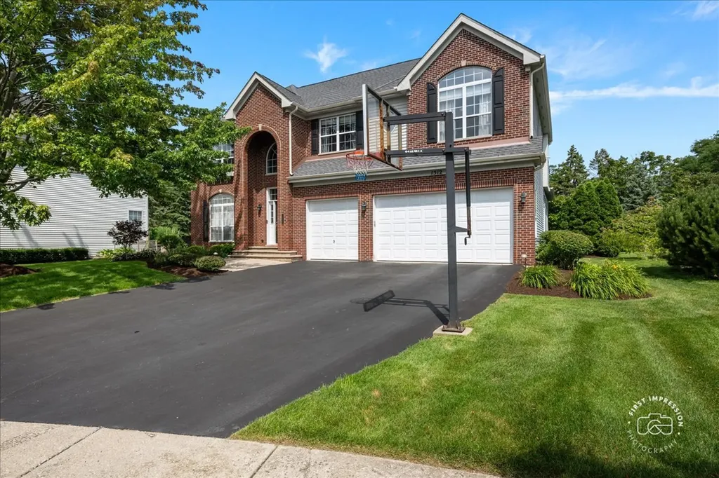 1512 Hammer Creek Court Naperville IL 60563