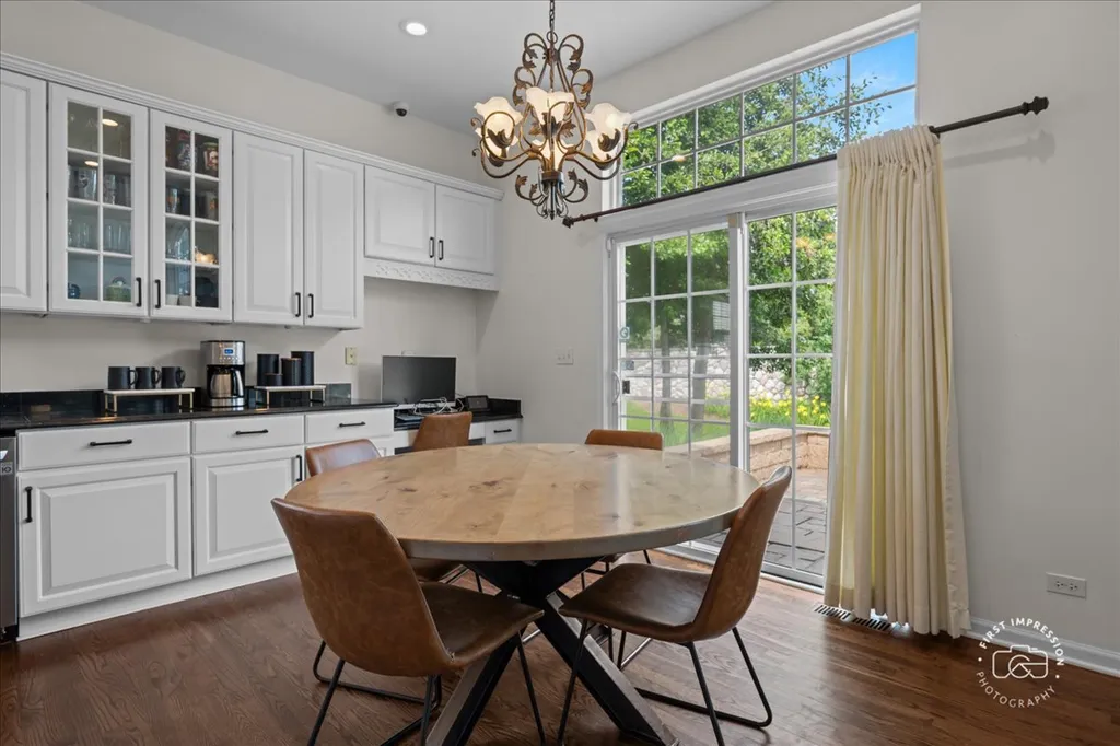 1512 Hammer Creek Court Naperville IL 60563