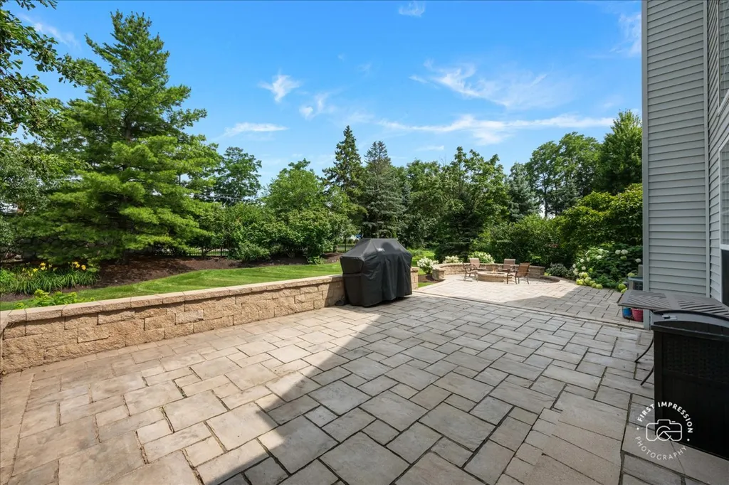 1512 Hammer Creek Court Naperville IL 60563
