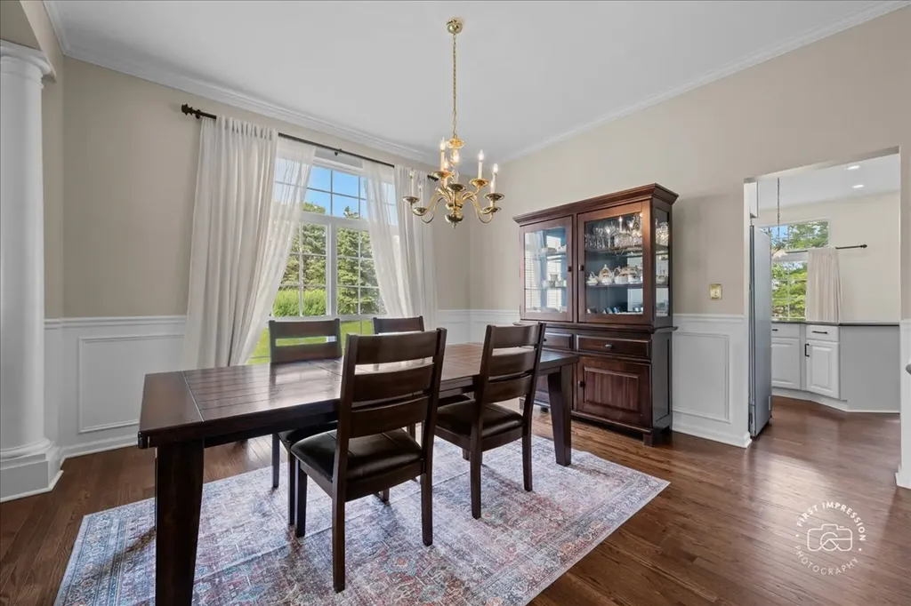 1512 Hammer Creek Court Naperville IL 60563