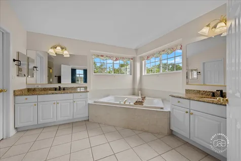 1512 Hammer Creek Court Naperville IL 60563