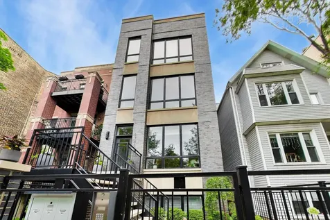 3740 North Clifton Avenue Chicago IL 60613