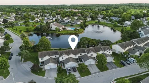731 Shoreline Circle Schaumburg IL 60194