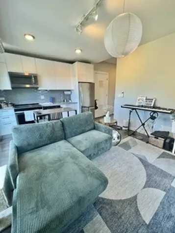 2407 West Eastwood Avenue Chicago IL 60625