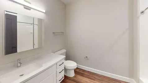 40 Dupage Court Elgin IL 60120