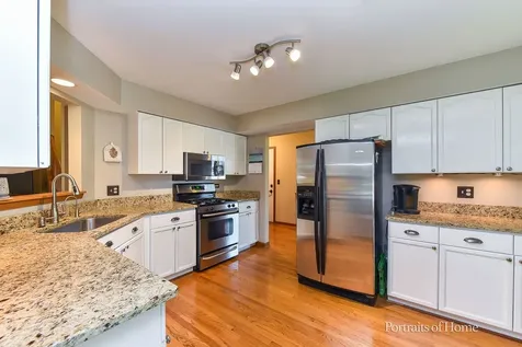 403 Dillman Court Naperville IL 60540