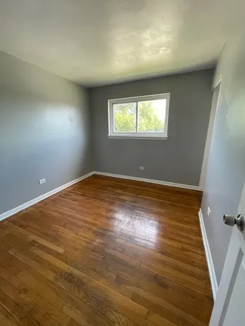 9258 South Parnell Avenue Chicago IL 60620