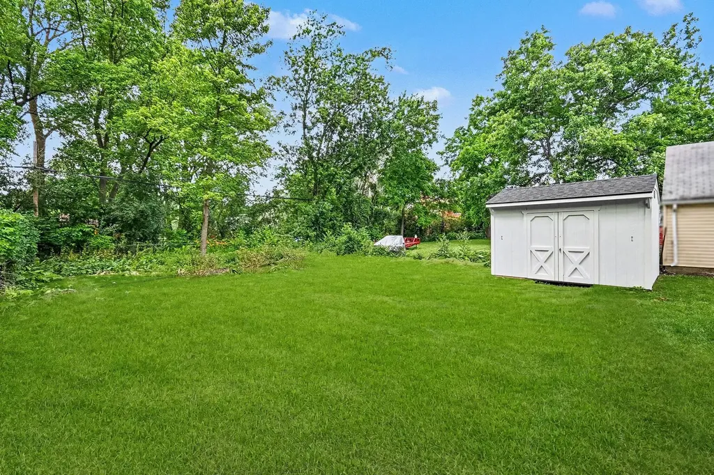 3614 Fairview Avenue Downers Grove IL 60515