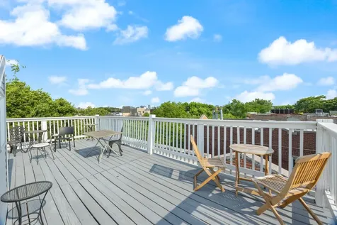 3456 North Janssen Avenue Chicago IL 60657