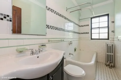 6885 North Overhill Avenue Chicago IL 60631
