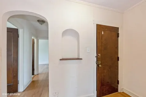 6885 North Overhill Avenue Chicago IL 60631