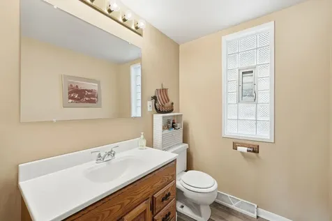 1200 175TH Street East Hazel Crest IL 60429