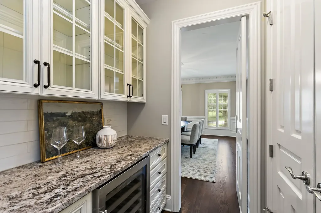 3S412 Saddle Ridge Court Warrenville IL 60555