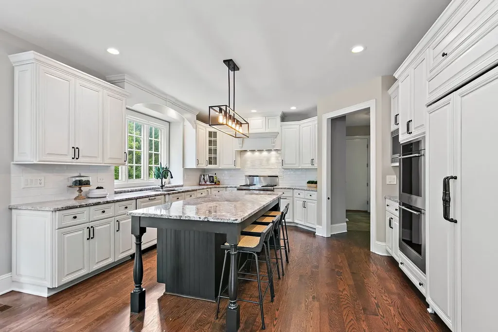 3S412 Saddle Ridge Court Warrenville IL 60555